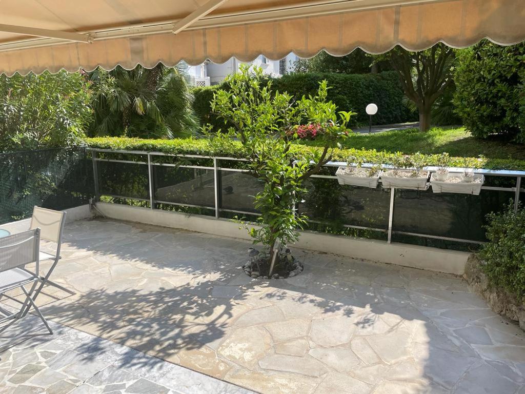 Matheo Apartment Кан Екстериор снимка